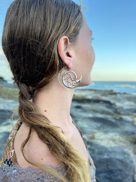 Silver Eternal Wave Earrings
