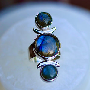 Labradorite Moon Goddess Ring